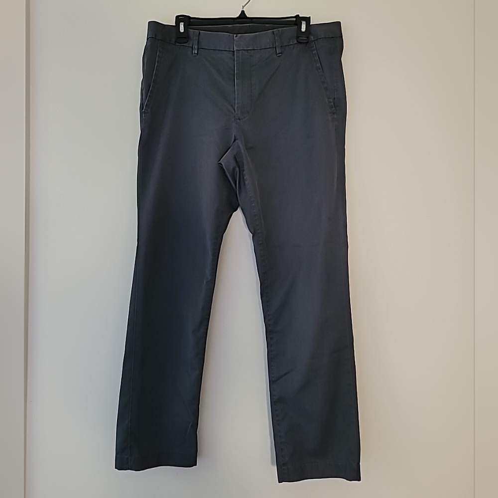 Bonobos Weekday Warrior Charcoal Chinos 34x32 Friday